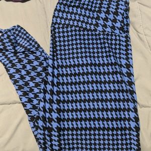 Tc lularoe leggings